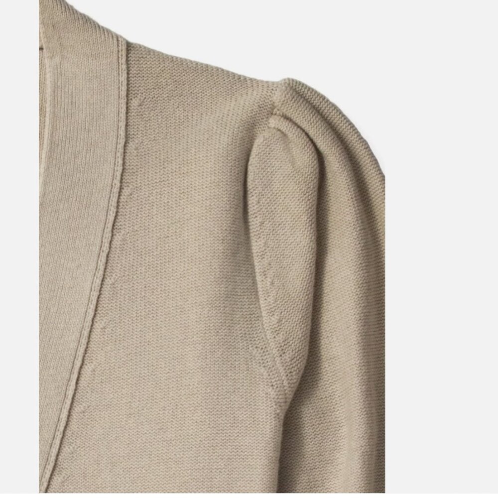 The Reset R Label The Babe Cardigan Sweater Crop V-Neck Minimalist Classic - Picture 4 of 16